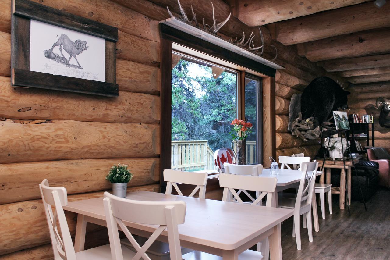 Rock Lake Lodge Rock Lake Lodge Provincial Park Exterior photo